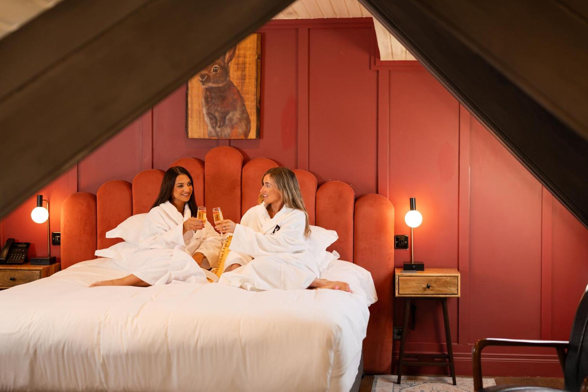 The Rabbit Hotel & Retreat Templepatrick Ngoại thất bức ảnh